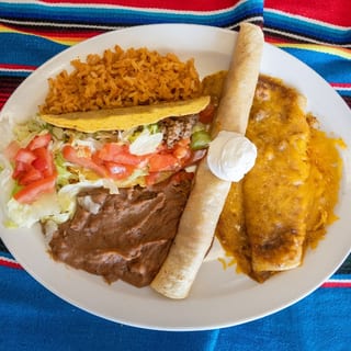 Lunch Tex-Mex Trio